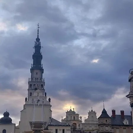 Klimatyczny Zakatek Pod Jasna Gora * تشينستوخوفا